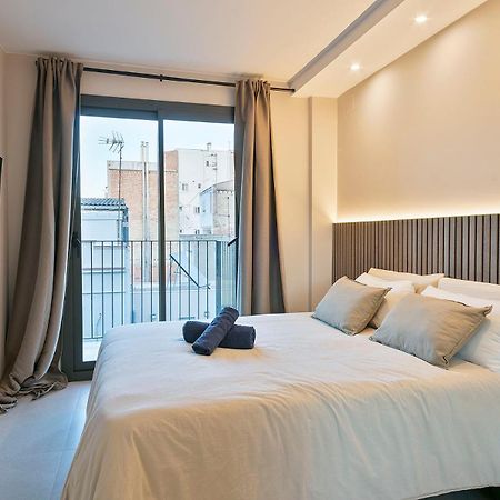 Your Home- Apartment Camp Nou 2B โอสปิตาเล็ต เดอ โยเบรกัต ภายนอก รูปภาพ